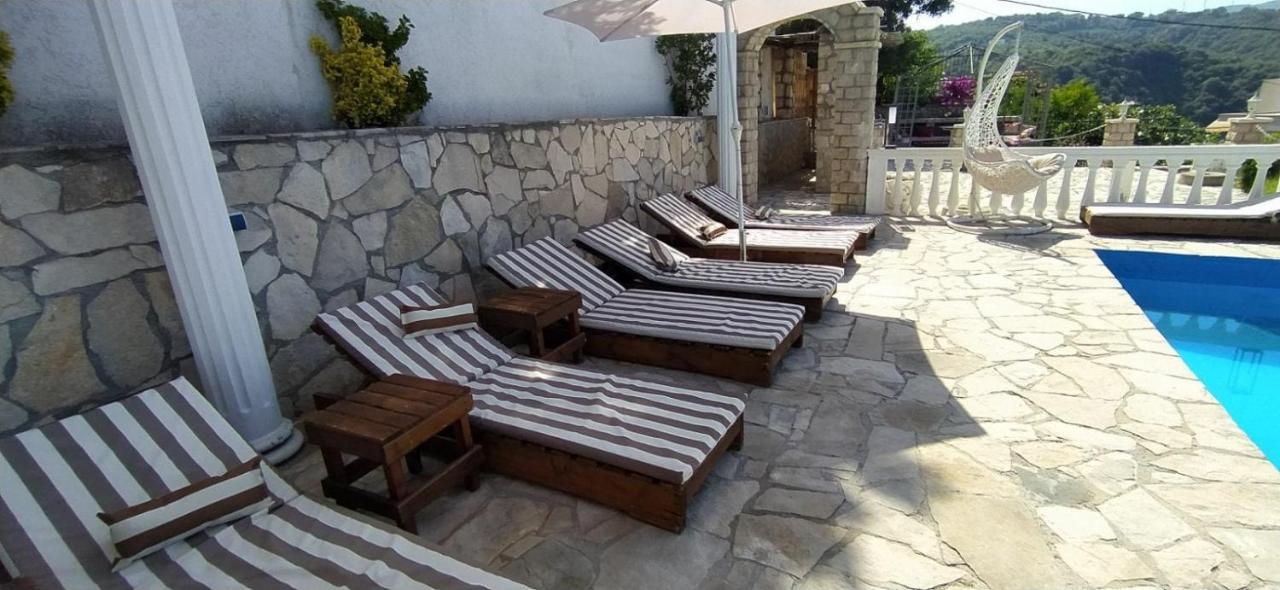 Guesthouse Oaza Emi โดบราวอดา ภายนอก รูปภาพ