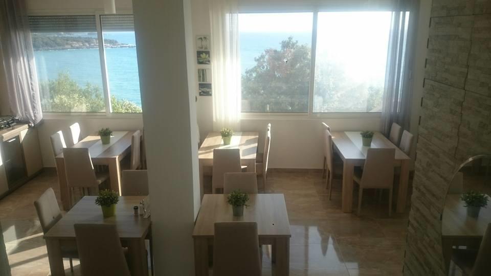 Guesthouse Oaza Emi โดบราวอดา ภายนอก รูปภาพ